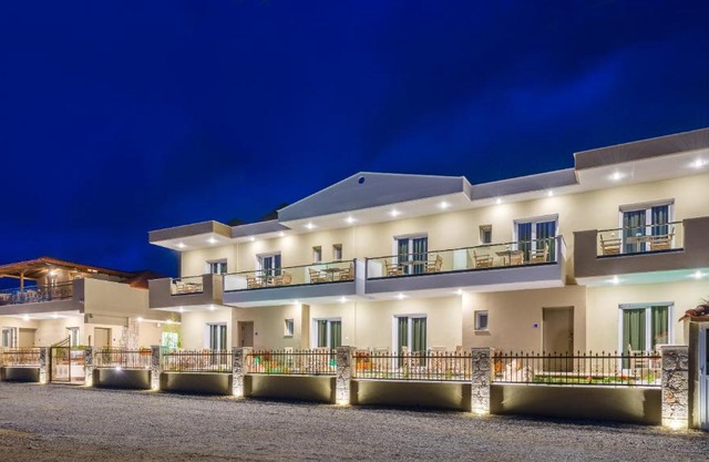 Lagaria Luxury Rooms & Apartments