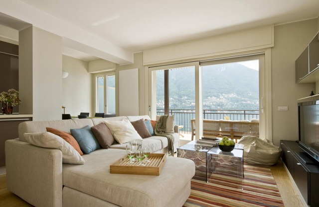 Apartamento Executive Garden con piscina y vistas al lago