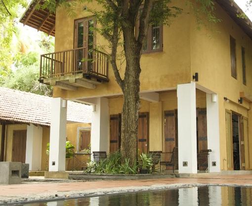 Lagoon House Rekawa