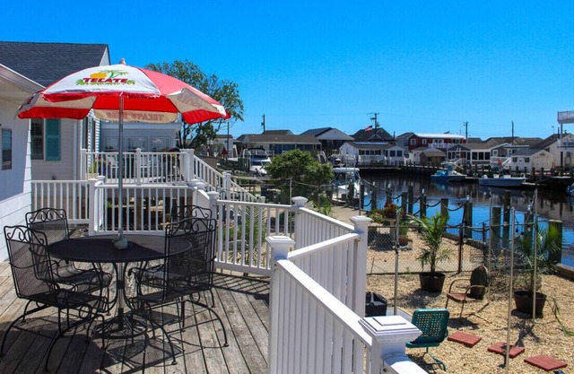 Lagoon Life In Tuckerton with Dock