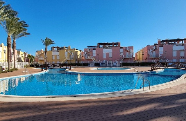 Apartamento Laguna Beach de 2 dormitorios con terraza solarium vistas mar, Wifi
