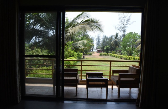 Laguna Beach Resort Murud