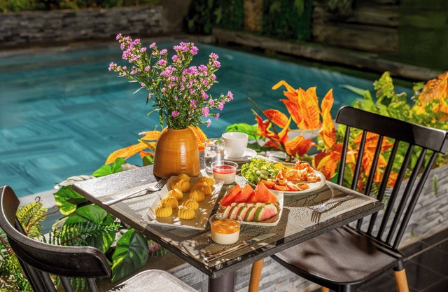 Lahome Boutique Villa and Apartment