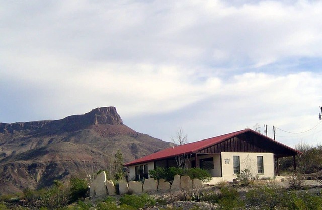 Lajitas House - River and Mountain Views