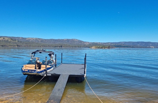 Lake Access - Mansfield - Sleeps 12