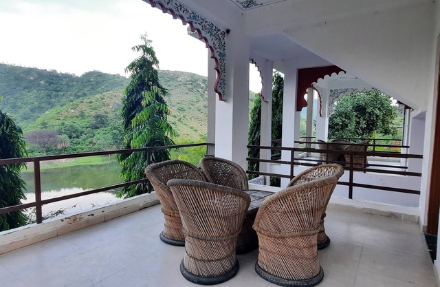 Lake Alpi resort Kumbhalgarh
