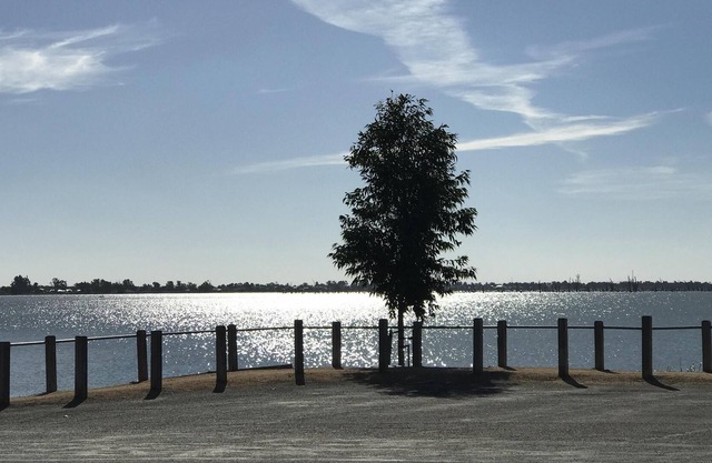 Lake Breeze Yarrawonga con vistas al lago Mulwala