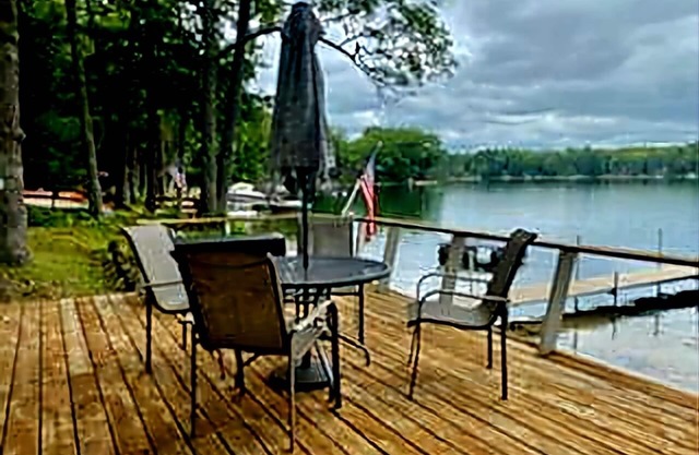 Lake Cabin in Gaylord MI. Minutes from the snowmobile trail!