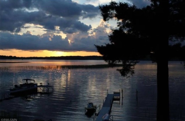 Lake Cabin