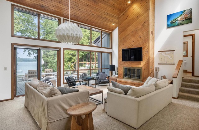 Lake Charlevoix Lakefront Home, Sleeps 8