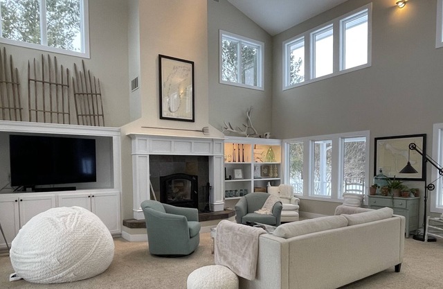 Lake Charlevoix Views At Our Up North Oasis
