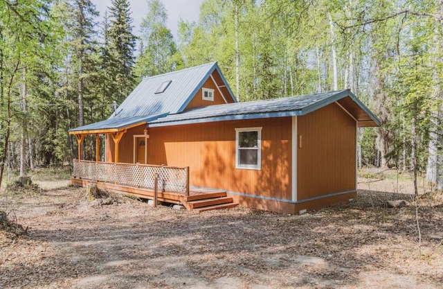 Lake Chateau's Private Cabin