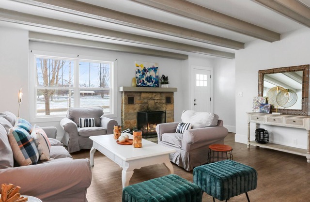 Lake Cottage-Fontana|Fireplace|Fire Pit|Dog Friendly