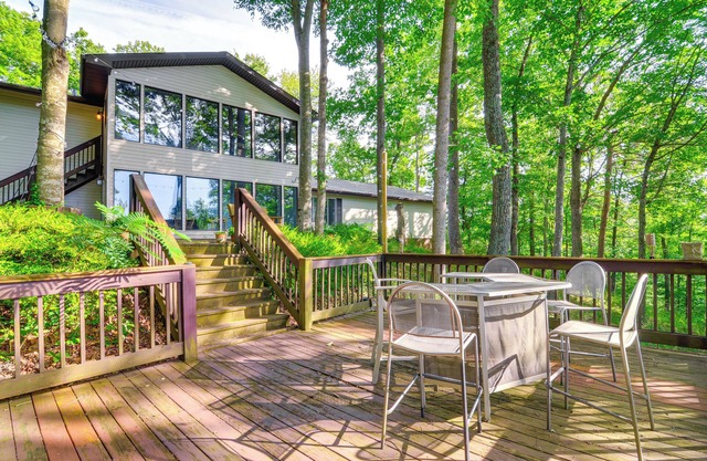 Lake Cumberland Home w / cubierta, parrilla y estacionamiento de botes!