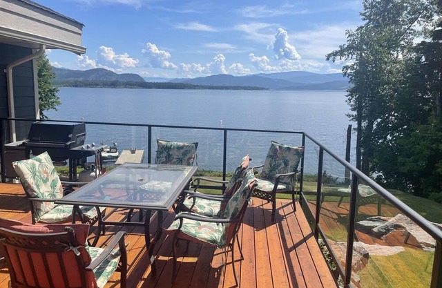 Lake Front Retreat on Indigo Bay