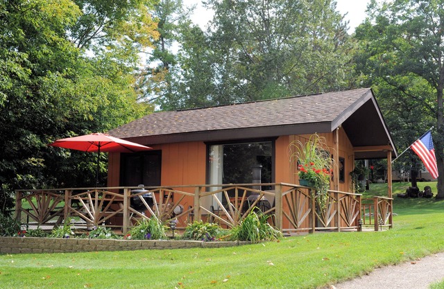 Lake Front Cabin en Clear Lake! Alquiler de barcos en el sitio. A pie de todo!