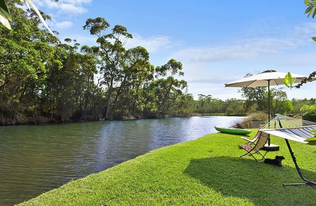 Lake Frontage at Lake Tabourie