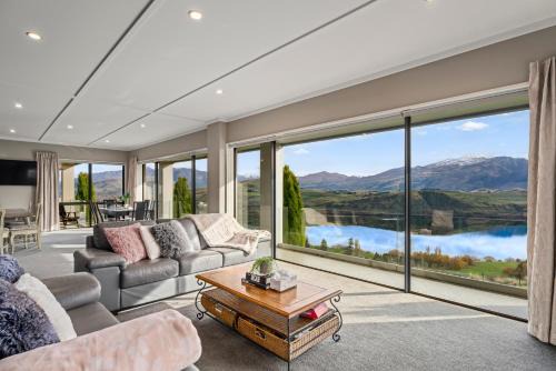 Lake Hayes Luxury Residence