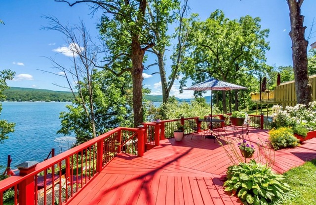 Lake Heaven 50' Honeoye Lakefront - 1800 sqft with Deck, Dock, and Kayaks