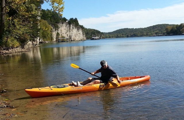 Ubicado dentro de un viñedo de Missouri, admite mascotas y kayak gratuito