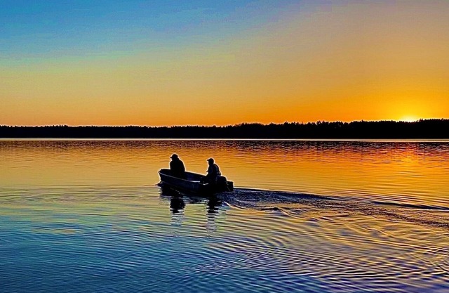 Lake Home on Large Quiet Lake with Amazing Sunset Views
