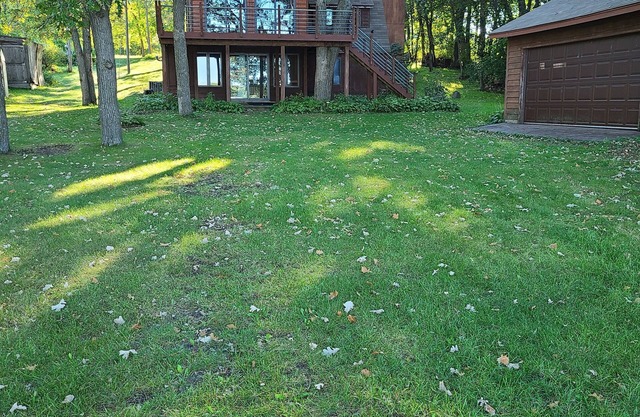 Lake home pontoon included with stay!