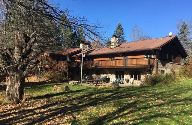 Retiro privado de Lake Home