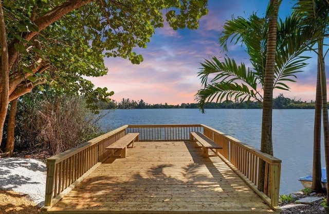 Lake House 2