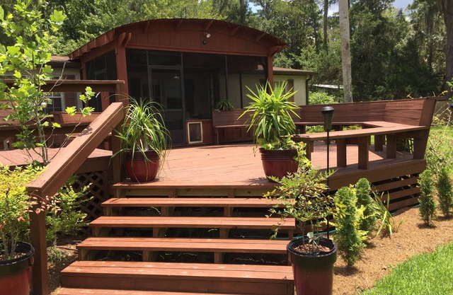 Lake House by Idyllic Santa Fe Lake in Melrose FL