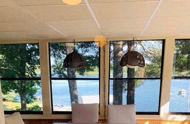 Lake House Escape