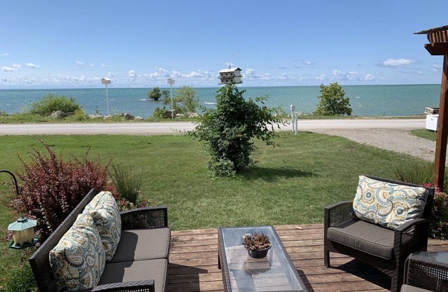 Lake House en el lago Erie con pequeña playa privada
