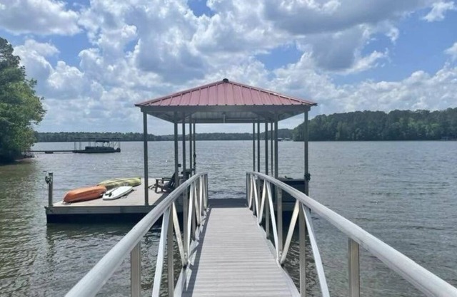 Lake House
