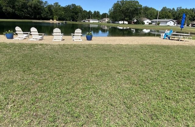 Lake House Weekly Rental, 3 Bedroom, 2 Bath, On Long Lake, Coldwater Chain