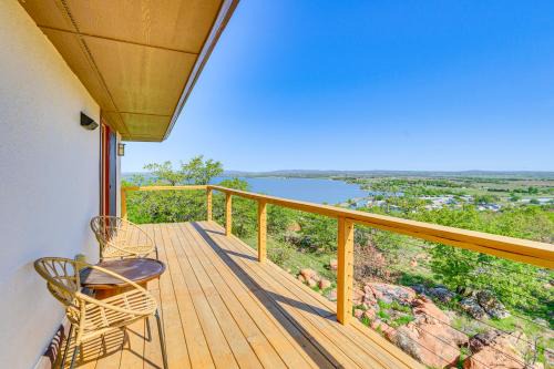 Lake Lawtonka View Mountaintop Medicine Park Home
