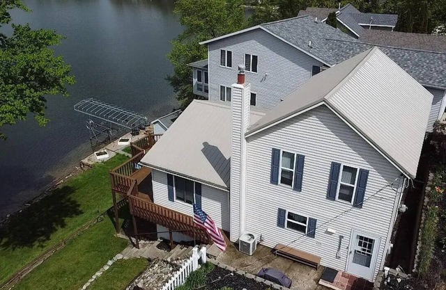 Lake Life Awaits-4BR Furnished Rental on Pine Lake Sept–May Rental 3200/month