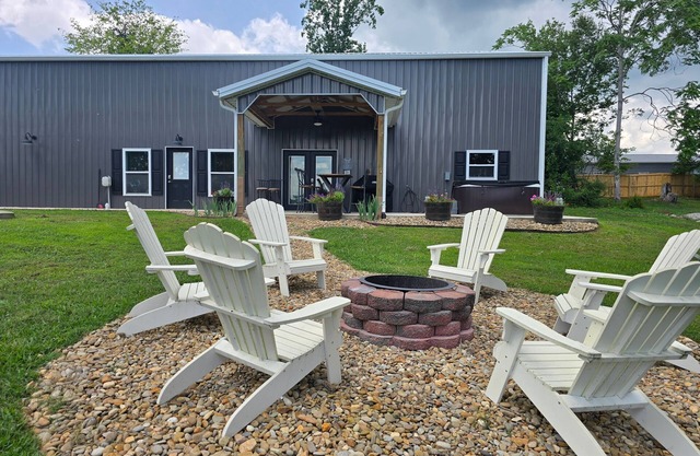 Lake Life Barndo, enjoy the lake