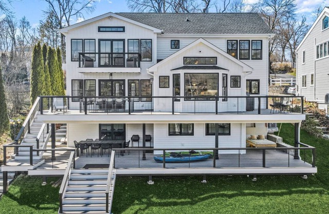 Lake Luxury