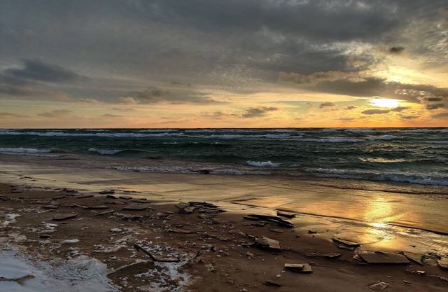 Lake MI Escape - Beauty, Peace & Tranquility Awaits