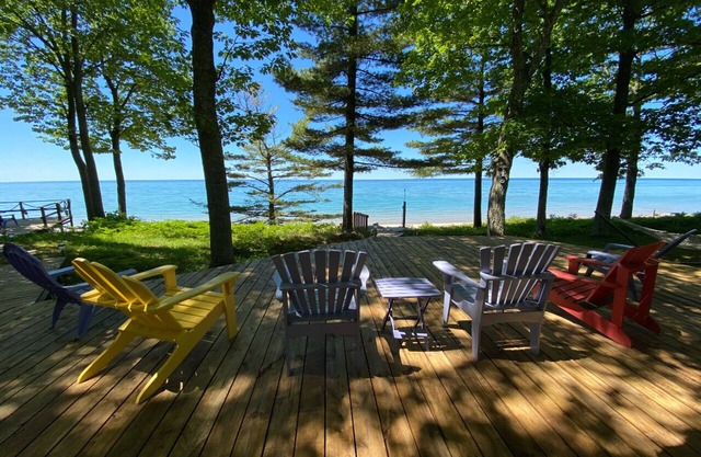 Lake Michigan beachside cottage in Good Hart
