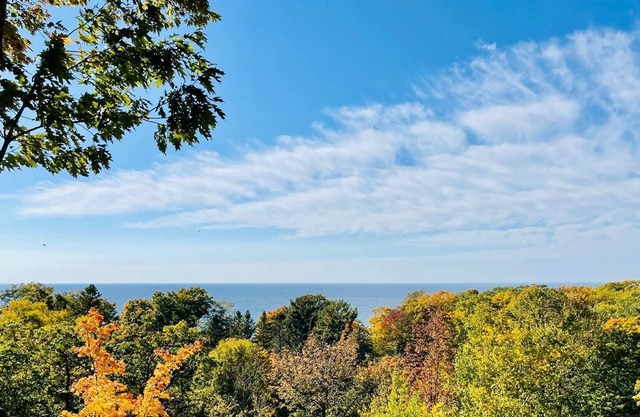 Lake Michigan views! New 2023 - bedroom A/C split systems!