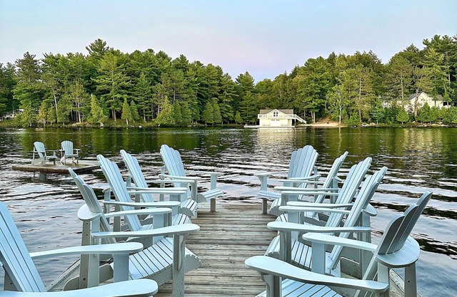 Lake Muskoka Island Cottage boat access only