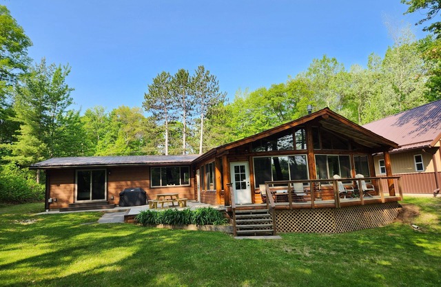 Lake Nokomis cabin