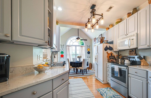 Lake Norman Getaway w/ Dock & Outdoor Dining Area