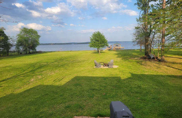 Lake Palestine Cute Home Chandler Texas