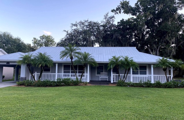 Lake Retreat en el centro de Sebring 2/1 casa con acceso al lago en una calle apartada