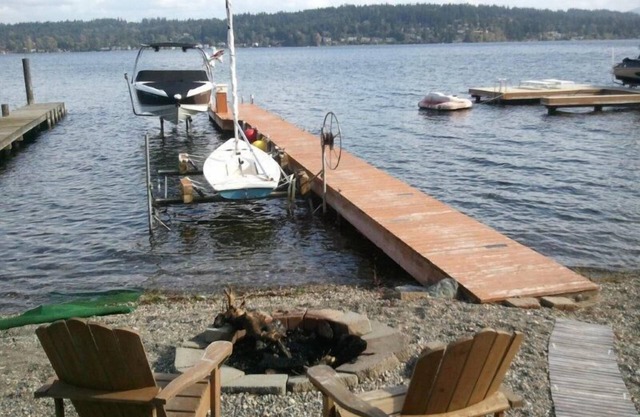 Lake Sammamish Waterfront, nuevo departamento corporativo. Cerca de Microsoft