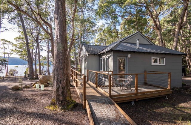 Lake St Clair Lodge