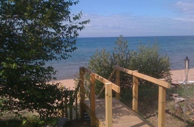 Lake Superior Beach House en Beautiful Sugar Beach Muy agradable