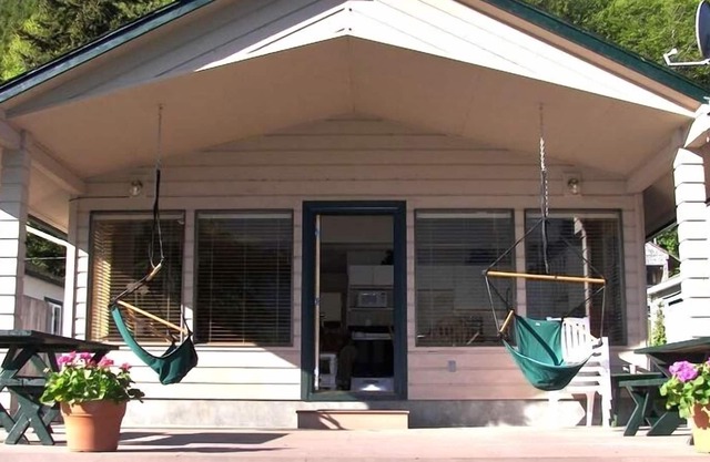 Lakefront Living! Explore el lago Sutherland, el Parque Nacional Olympic y Port Angeles