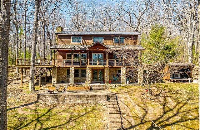 Lake Time | Incredible Interior, Cozy Family Room, Dock, & Fire Pit!